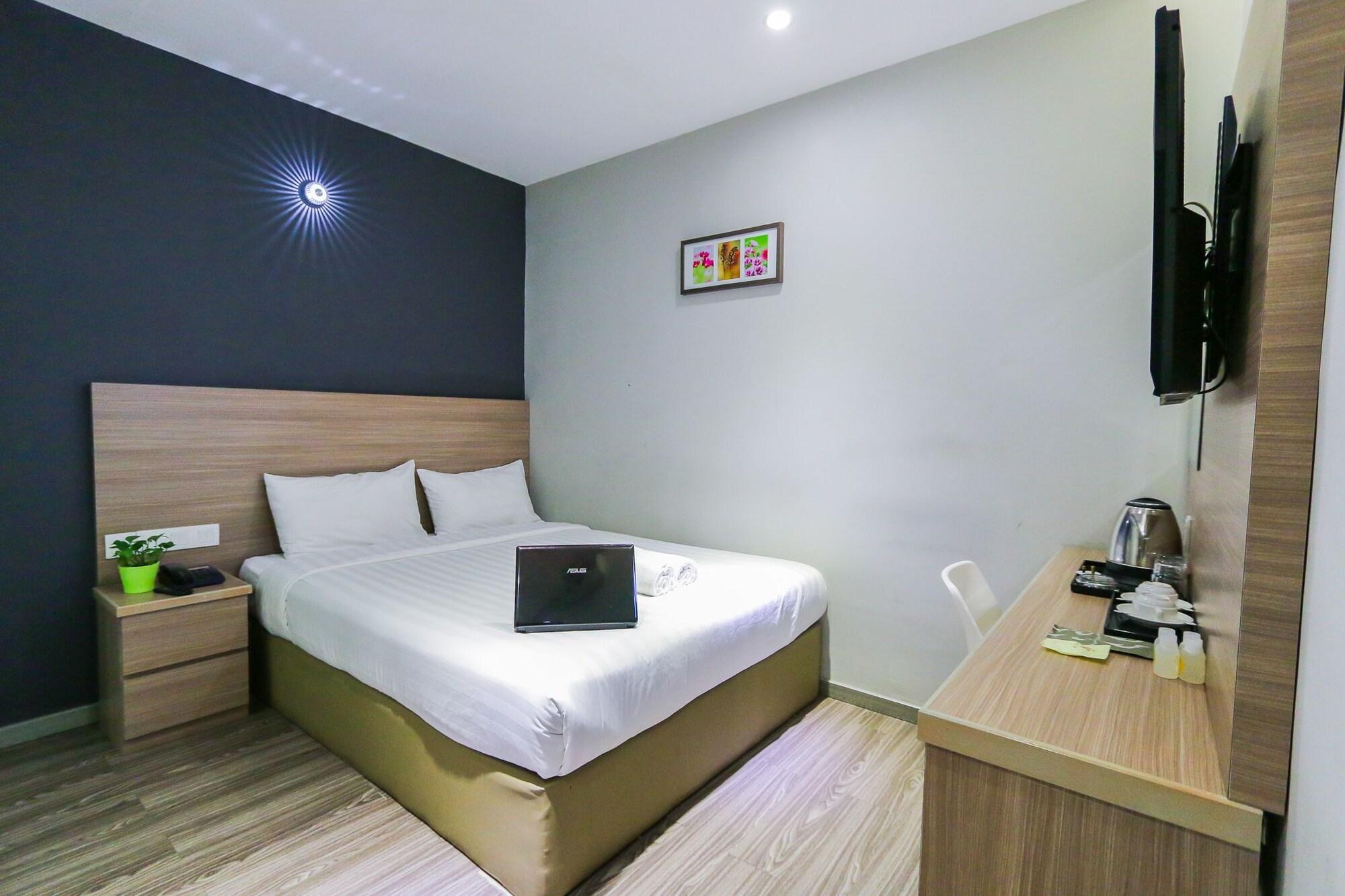 โฮเต็ล 99 เอสเอส2 Hotel เปอตาลิงจายา ภายนอก รูปภาพ