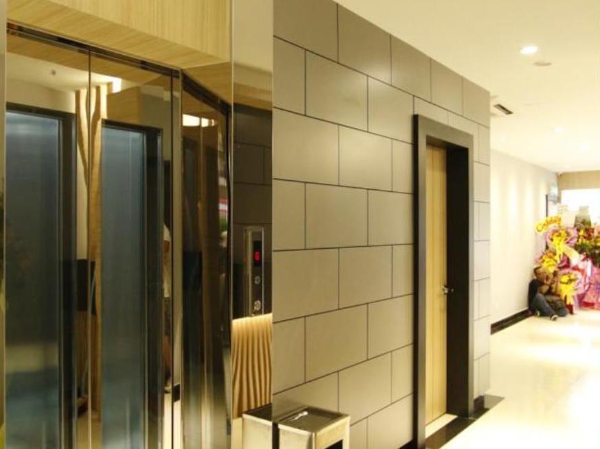 โฮเต็ล 99 เอสเอส2 Hotel เปอตาลิงจายา ภายนอก รูปภาพ